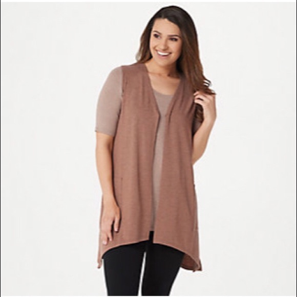 LOGO by Lori Goldstein Nearly new set! In brown 1x